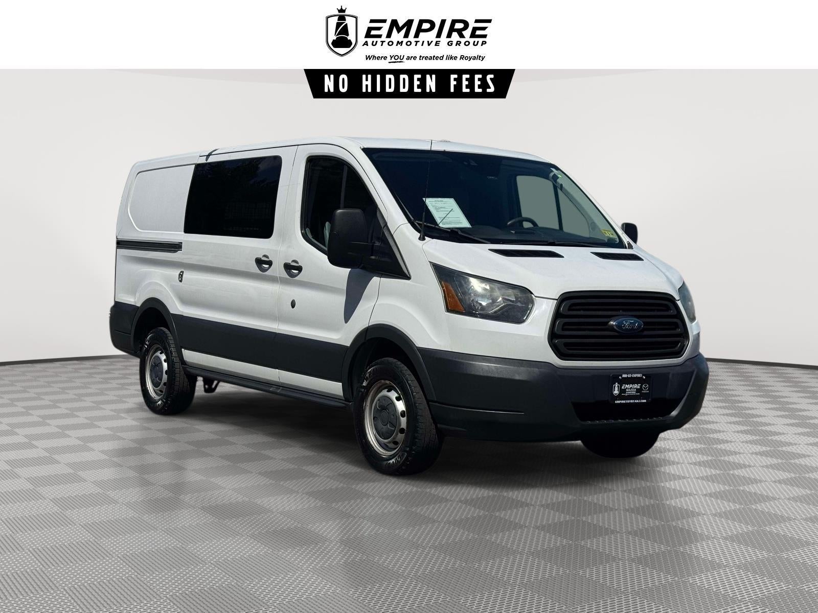2016 Ford Transit-250 Base w/Sliding Pass-Side Cargo-Door in Oxford White — front three-quarter view