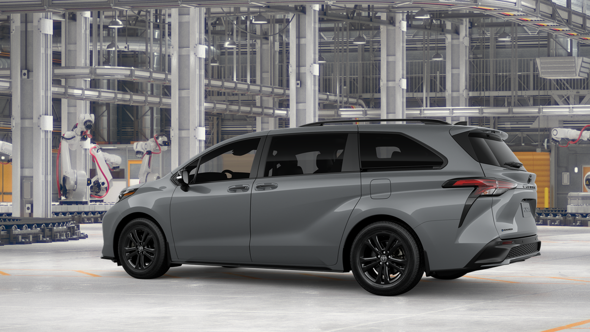 2026 Toyota Sienna — detail view