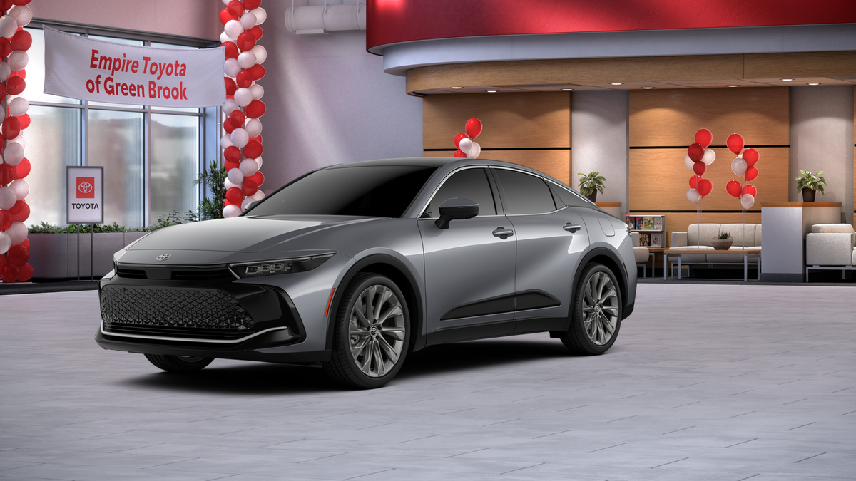 2026 Toyota Toyota Crown Limited in Heavy Metal <a role='button' class='viewDgDisclaimersButton' data-toggle='modal'...
