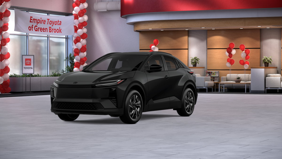 2026 Toyota C-HR SE in Midnight Black Metallic — front three-quarter view